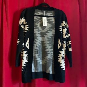 Black & Off-white Patterned Cardigan Sweater! NWT